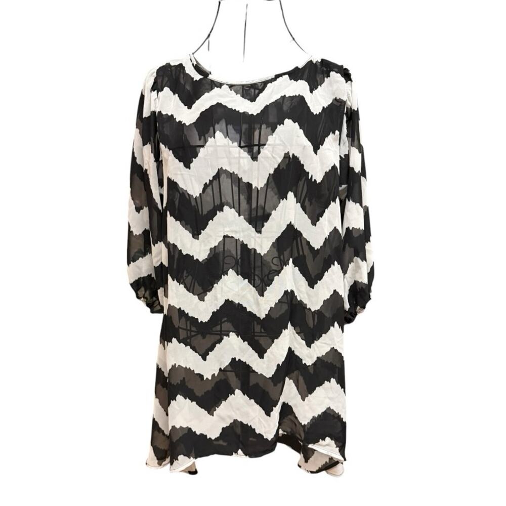 Lily Star Sheer Black and White Abstract Chevron Print Blouse Medium